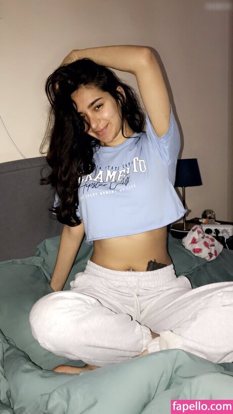 Saya Karim pornstar hd photos