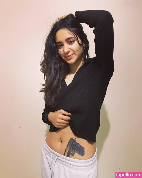 Saya Karim pornstar pretty img