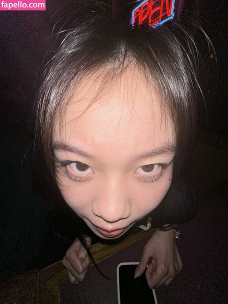 iloveukitty_ star adult photo