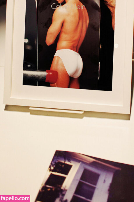 VikiSecret porn star pics