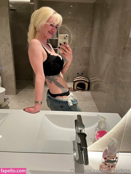 Aphrodicte porn actress image