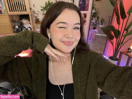 Alana Misako pornstar hd image