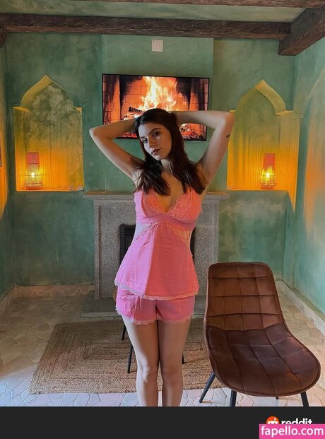 Carolina Afonso art actress pic