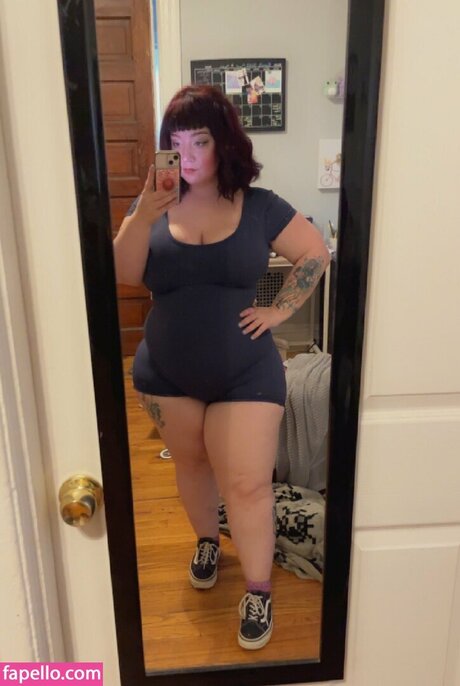 Comicbookdays nude model pictures