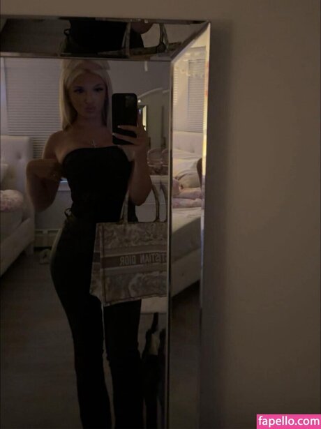 hairy armpits onlyfans erotic images