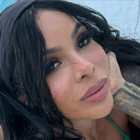 Karishna Ayala model best images