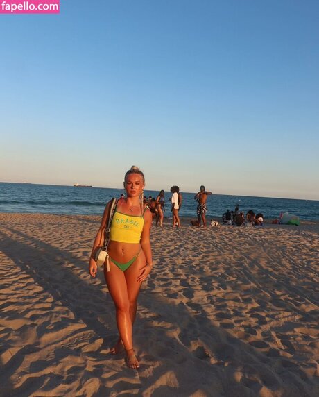 creamy pussy onlyfans pretty picture