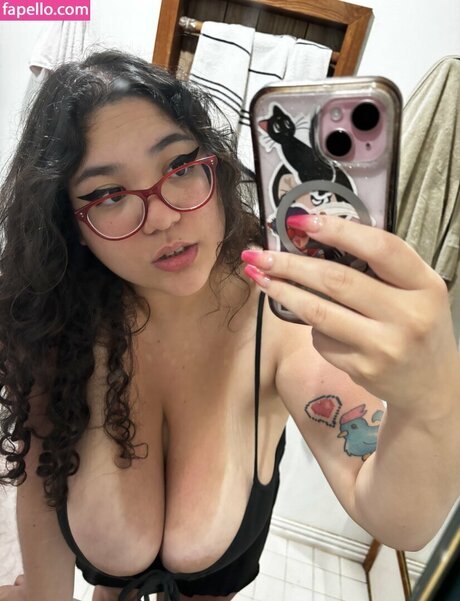 Lalenoraaa pornstar beautiful pictures