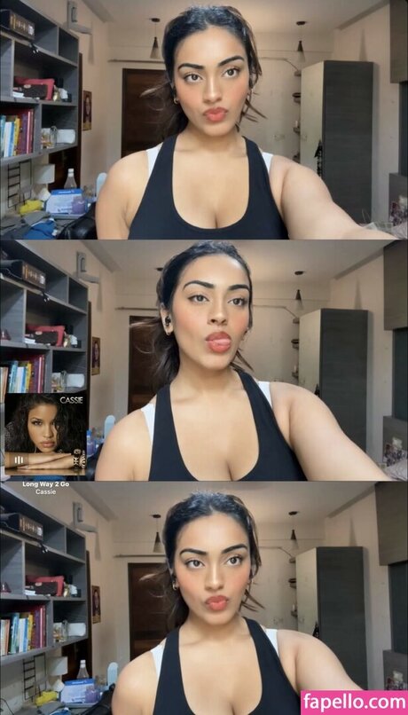 kritiii444 star adult image