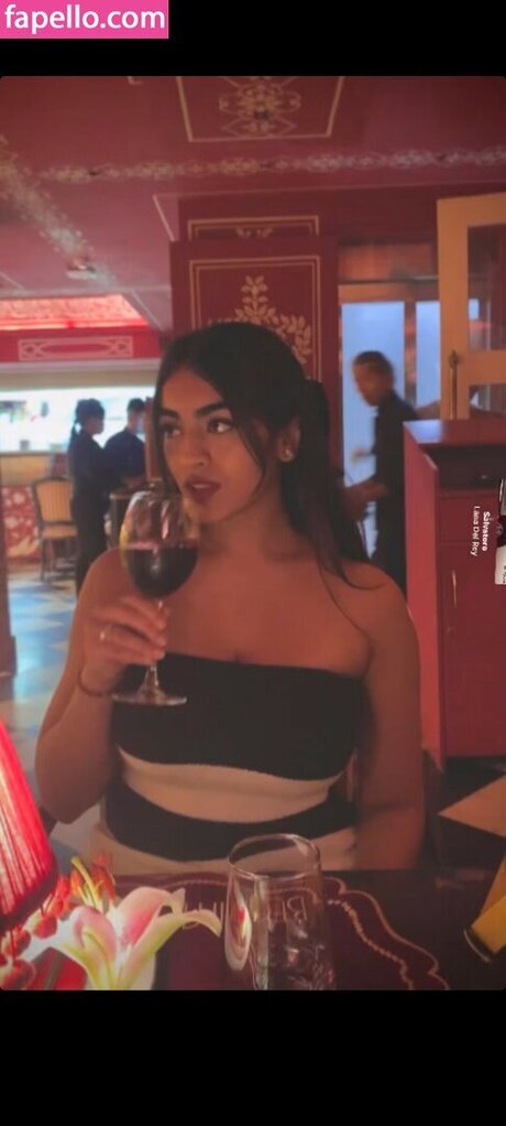 kritiii444 hot pornstar image