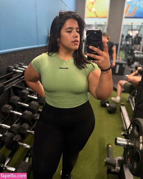 Duyein Martinez erotic star picture