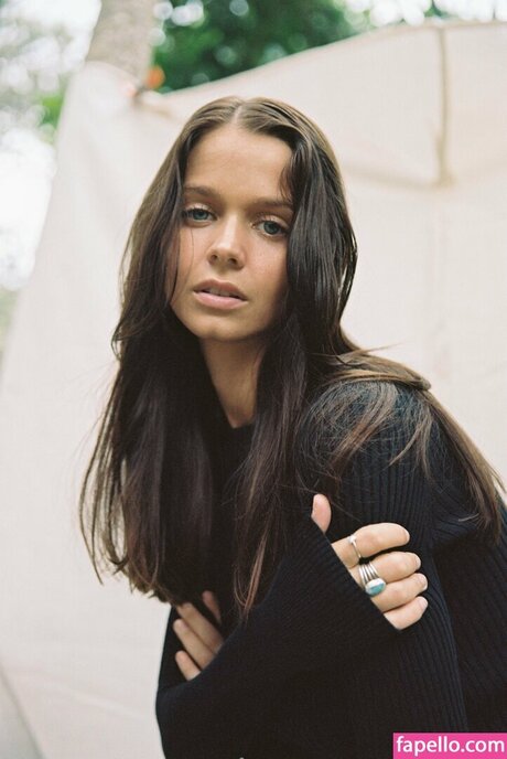 Chloe Campbell star pic