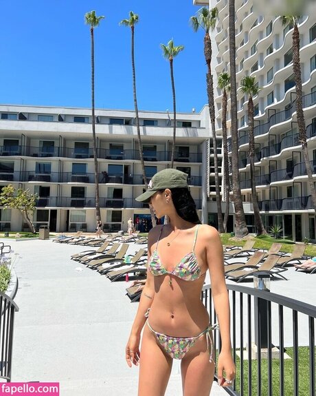 Chailee Son top star pictures