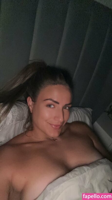 pollyanna isabella perfect star img