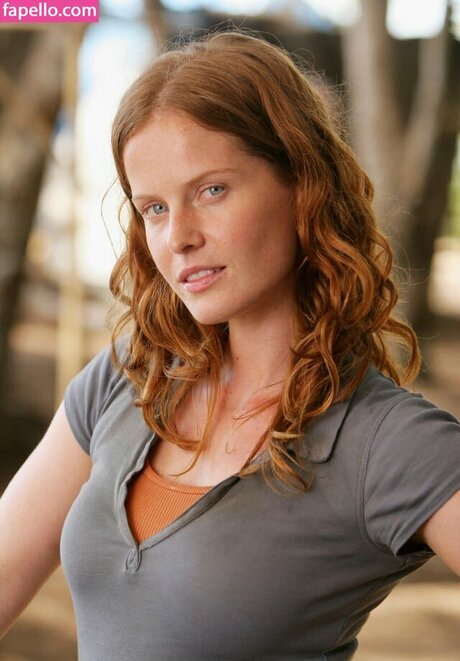 Rebecca Mader model top image