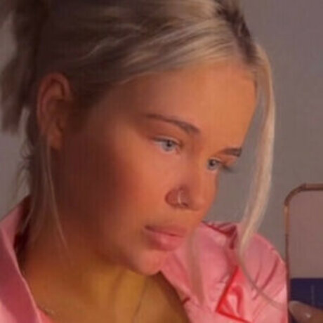 Lotus Petrie pornstar hot archive