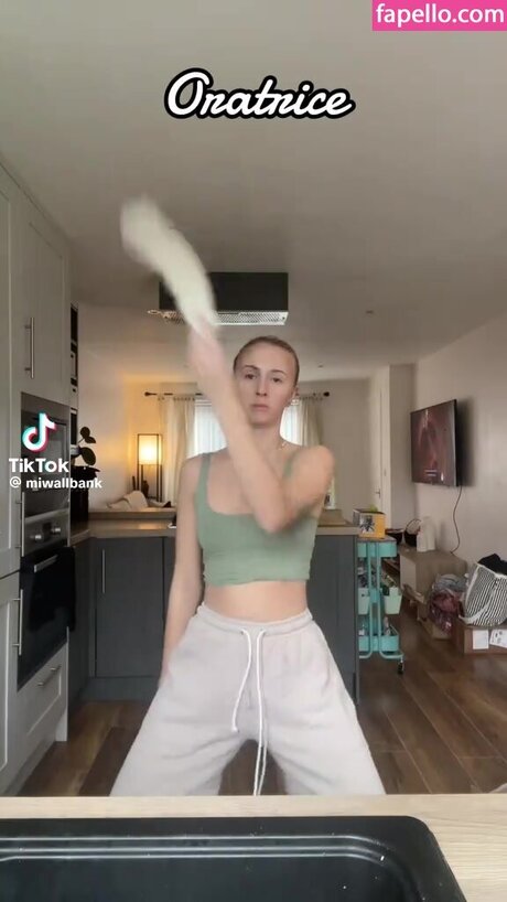 emwallbank model perfect images