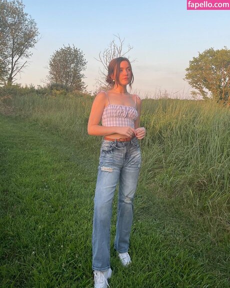 graciecatemakes xxx model archive