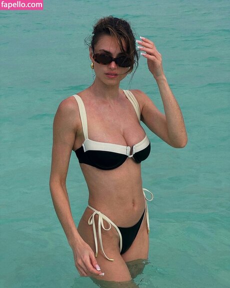 Charleen Weiss porn star photo