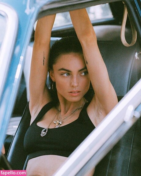 squat onlyfans hot naked photo