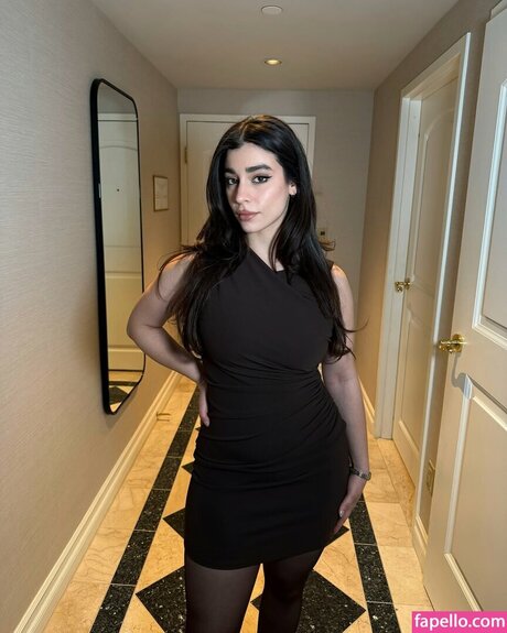 ayaattt pornstar erotic img