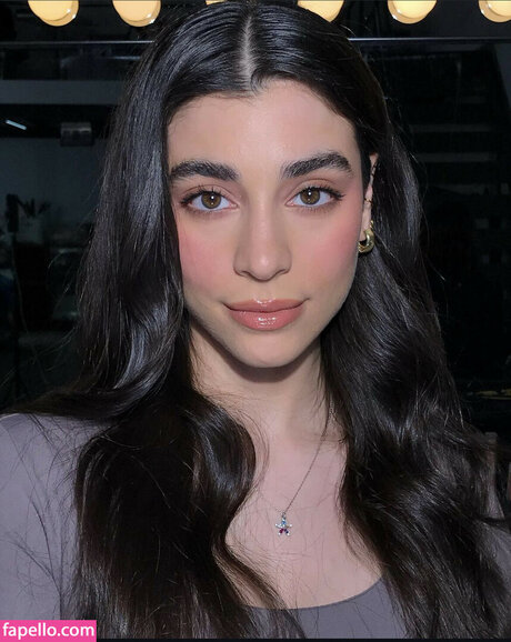 ayaattt naked star archive