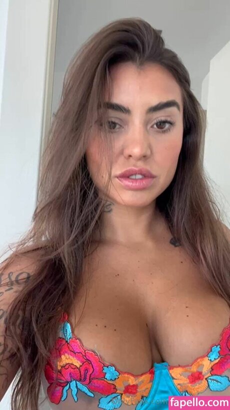 larimattes sexy pornstar gallery