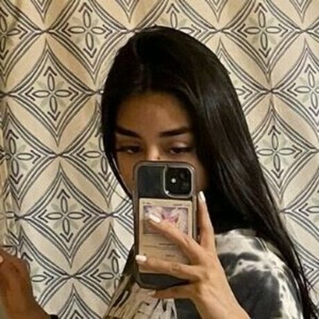 bvbyskitty sexy actress galleries