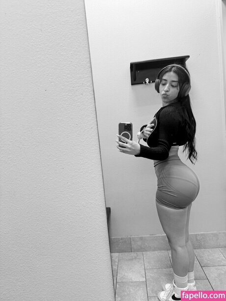 bvbyskitty adult actress photo