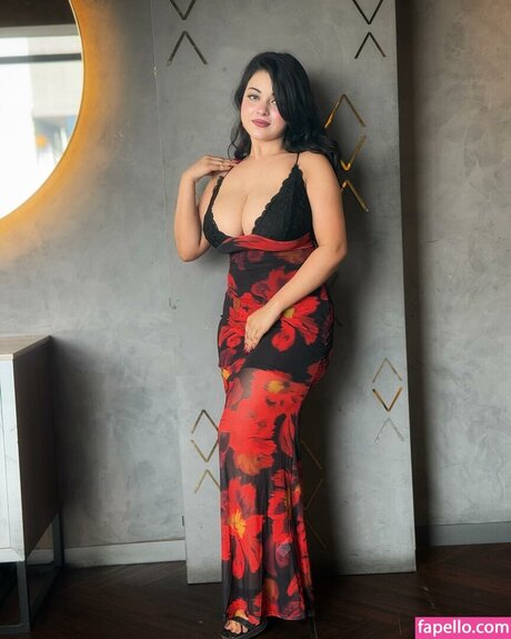 mumtahinaaa_ nice star archive