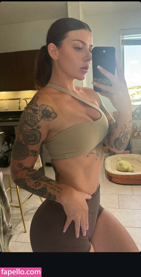 Xlrgju model naked pics