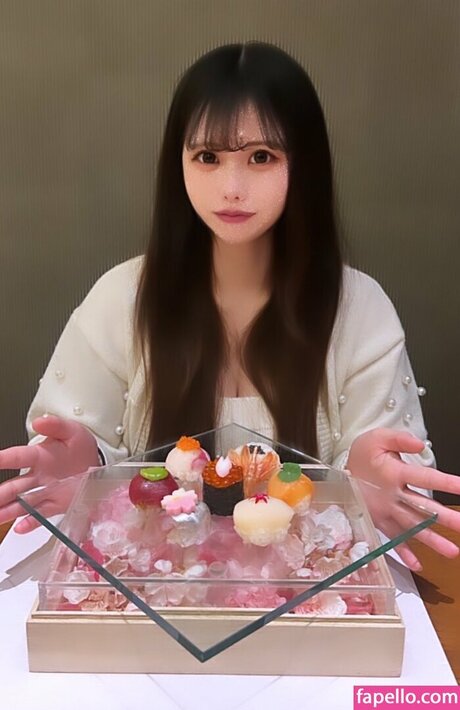 Suzu Aikawa adult actress galleries