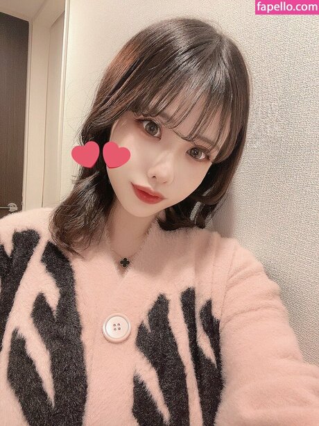 Suzu Aikawa beautiful star pic