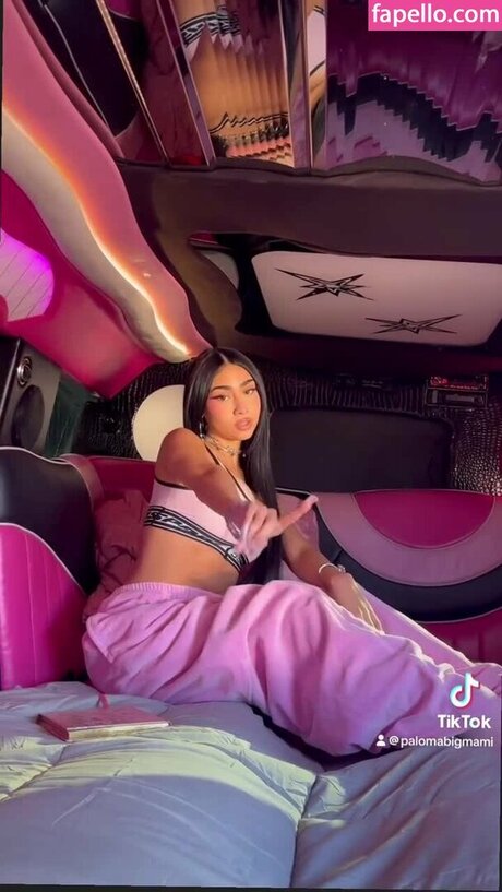 Paloma Mami high quality actress pictures