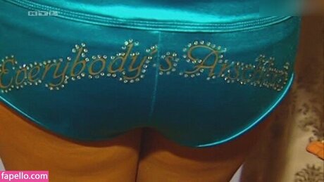 strawberry milk onlyfans erotic pictures