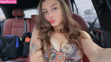 Selinasweets Hailhalizzle nude model galleries