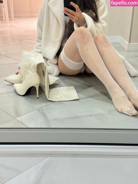 ekaterina naturally hot actress photos