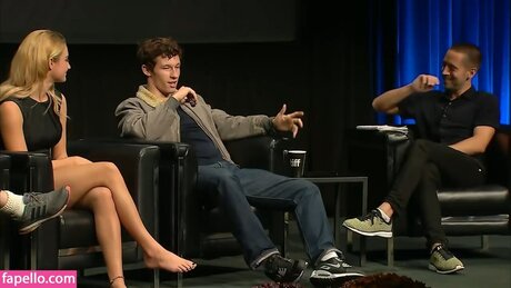 one onlyfans top picture