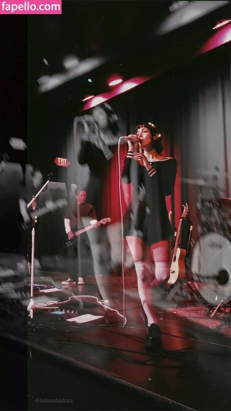 Luna Shadows free model gallery