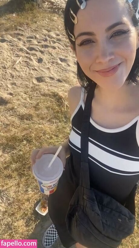 Luna Shadows porn actress images