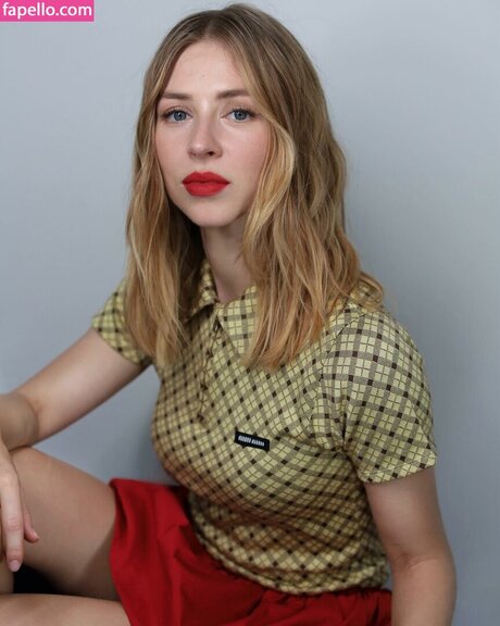 Hermione Corfield exclusive star archive