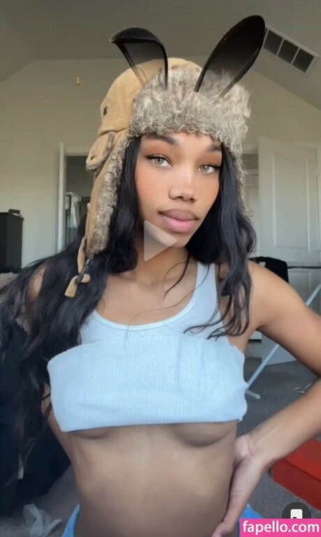 telleyyyy model perfect picture