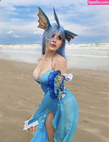 Joselin Nacimiento star nude photo