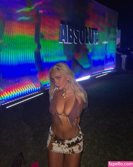 Emma Pillemer high quality model gallery