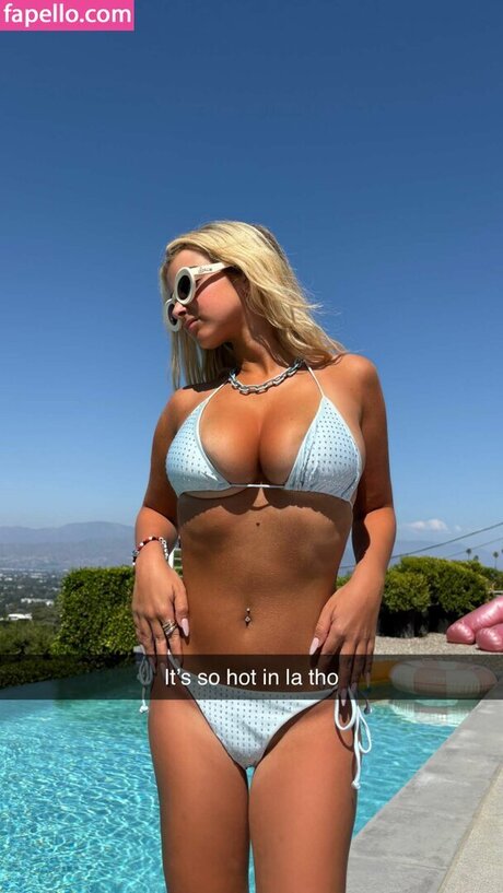 Emma Pillemer naked star picture