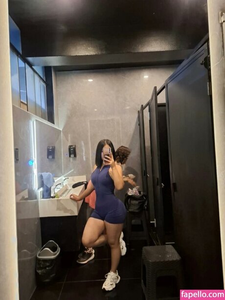 mlx9496 model pornographic photo