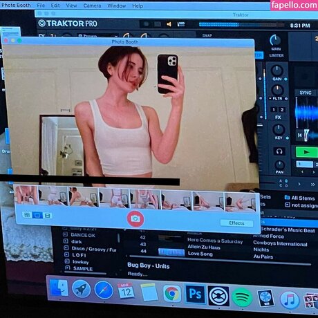 Aidan Noell pornographic model pics