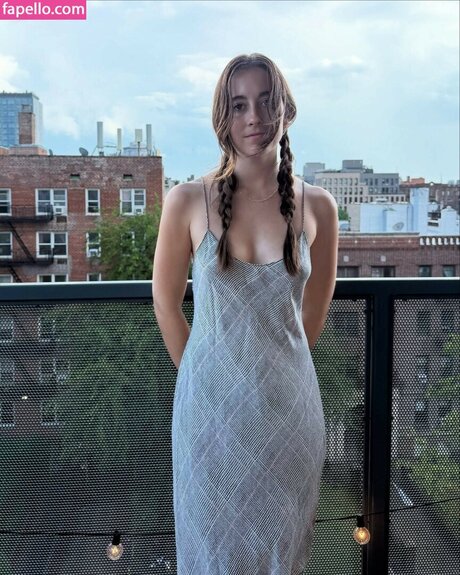 Aidan Noell adult actress gallery