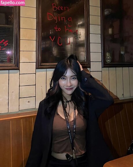 Atiqaaarn high quality star pictures