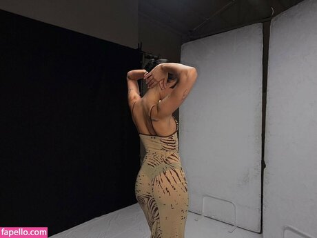 busty solo onlyfans hot naked images